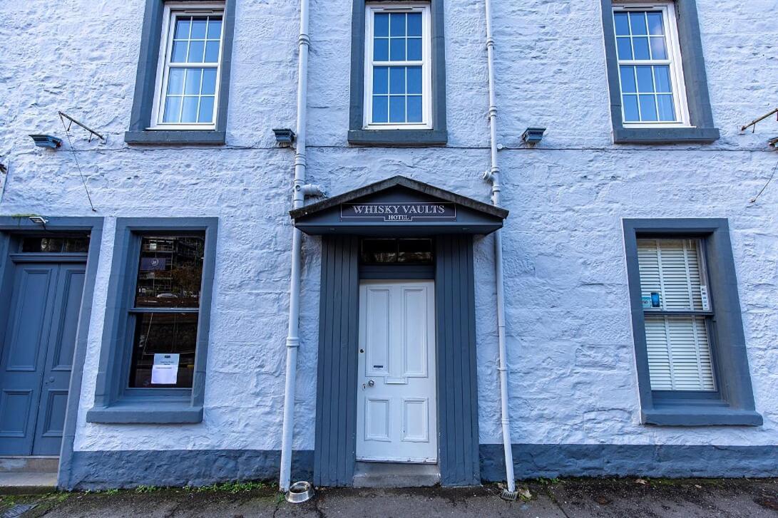 Hotel The Whisky Vaults Oban Exterior foto